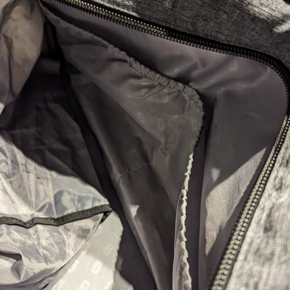 Gray Large Lug Airbus Weekender Bag - Picture 9 of 10